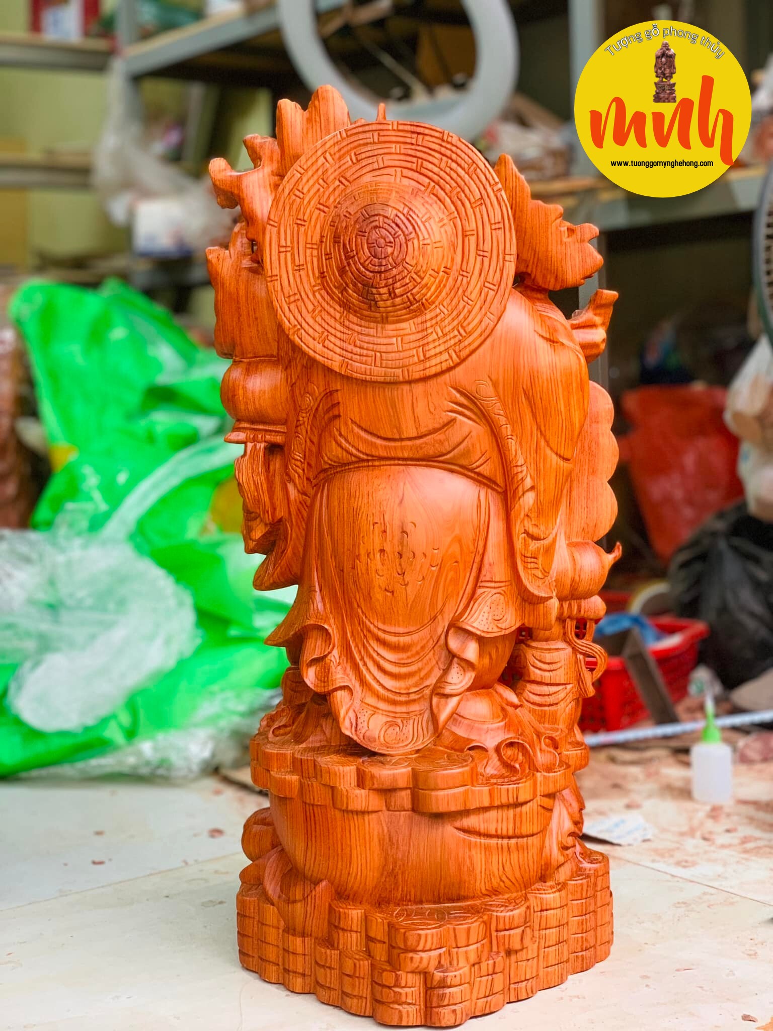 Tượng Phật Di Lặc Gánh Đào Gỗ Hương Đá